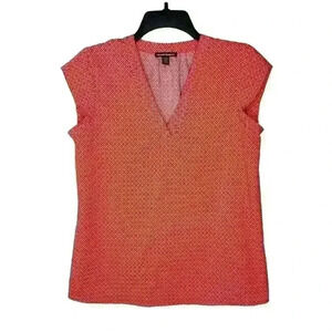Hilary Radley women's pink and white geometric v-neck blouse size small